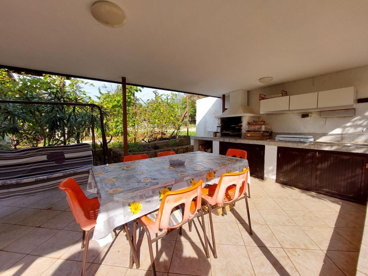 Apartments Vilim Pinezici  Exterior photo